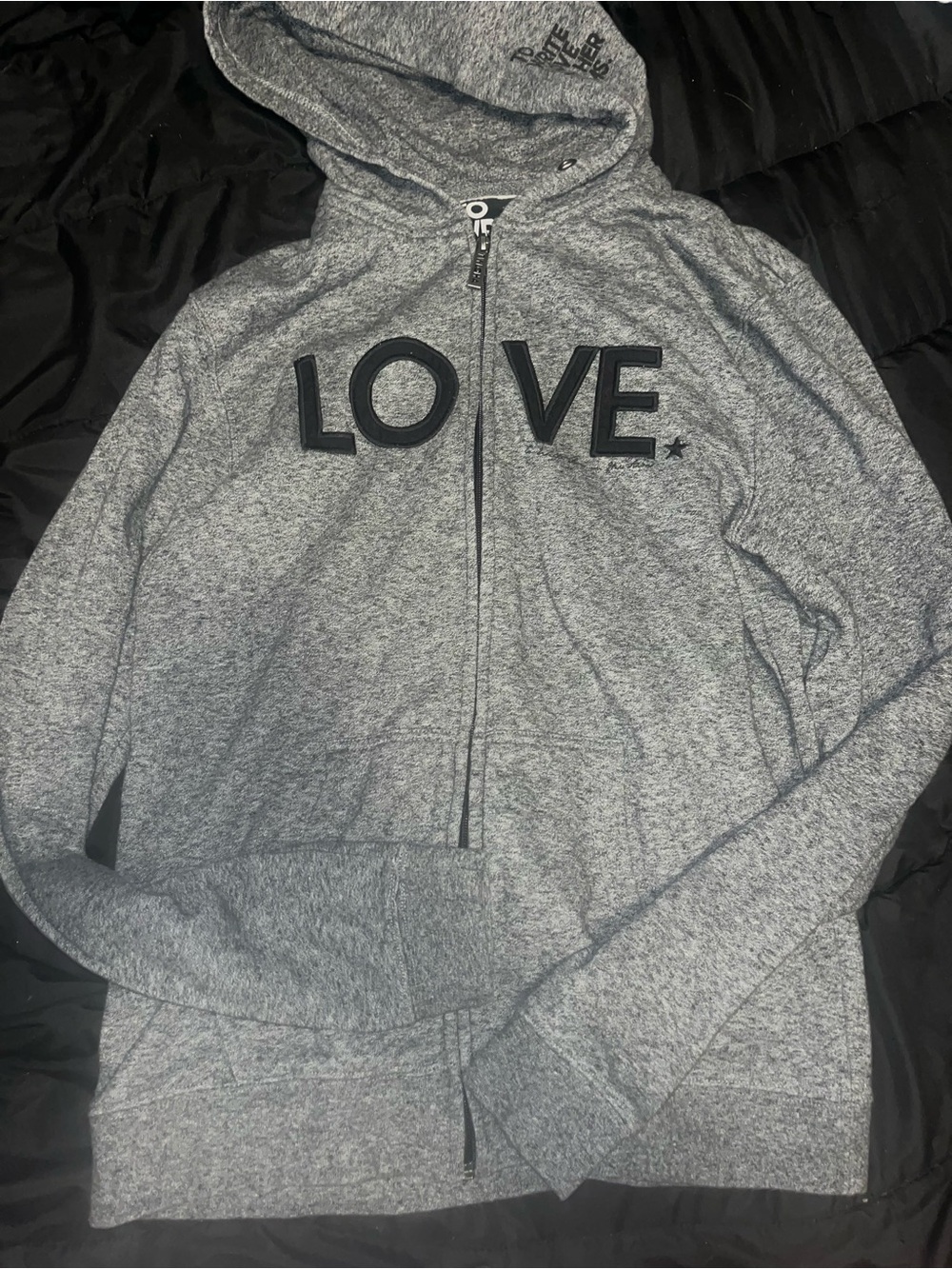 To write love on her arms vintage heather Grey 'LOVE' Zip Hoodie Sweatshirt sz m